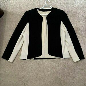 Aritzia Wilfred Black and White Blazer - Size 6